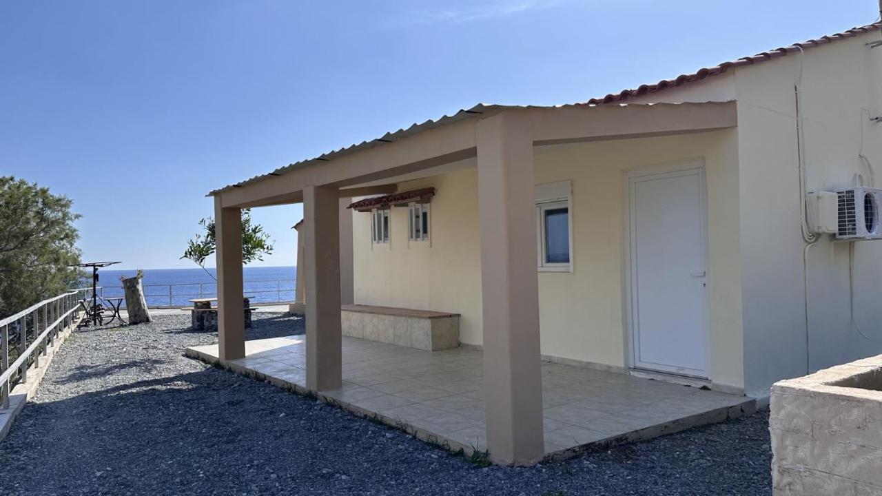 Sfinias Apartments Kalí Limenes Exterior foto