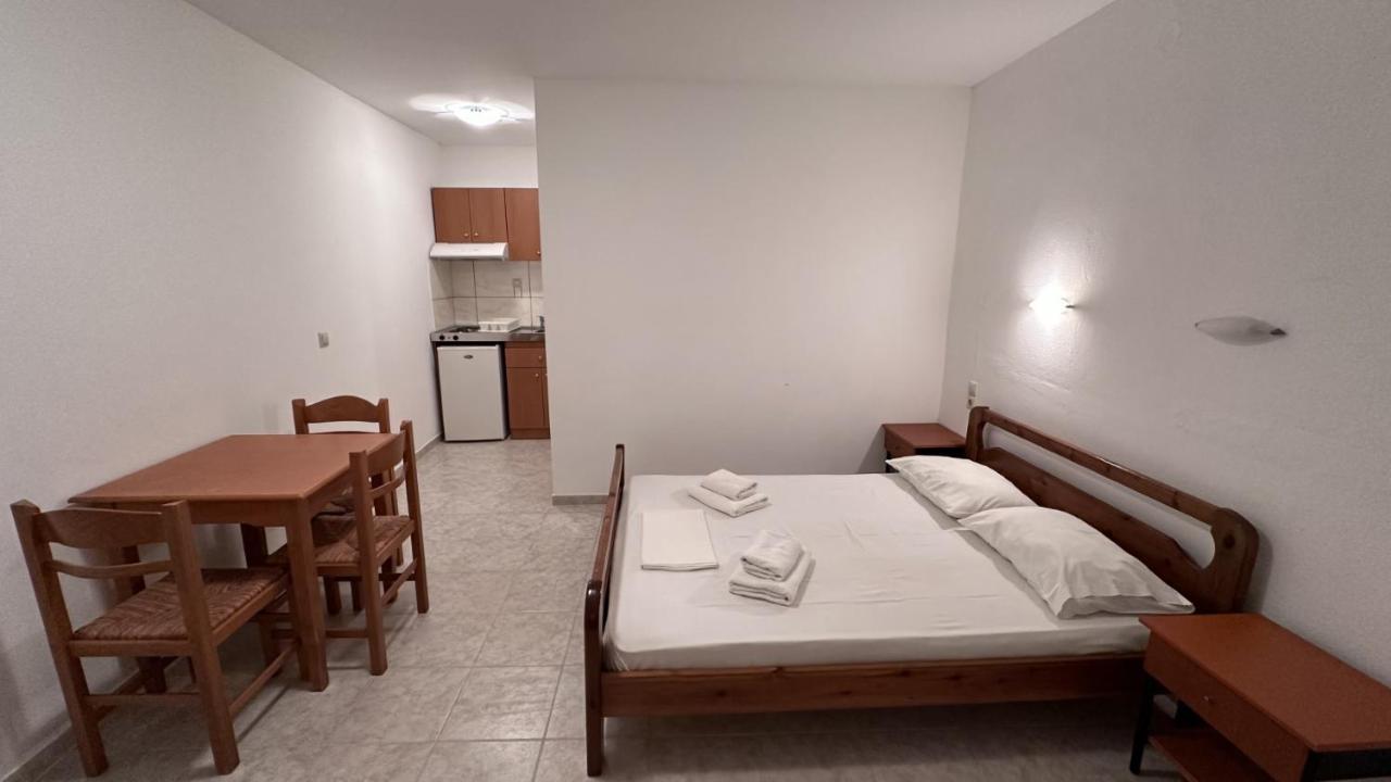 Sfinias Apartments Kalí Limenes Exterior foto